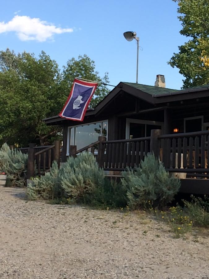 Trail Shop Inn Wapiti Exterior foto